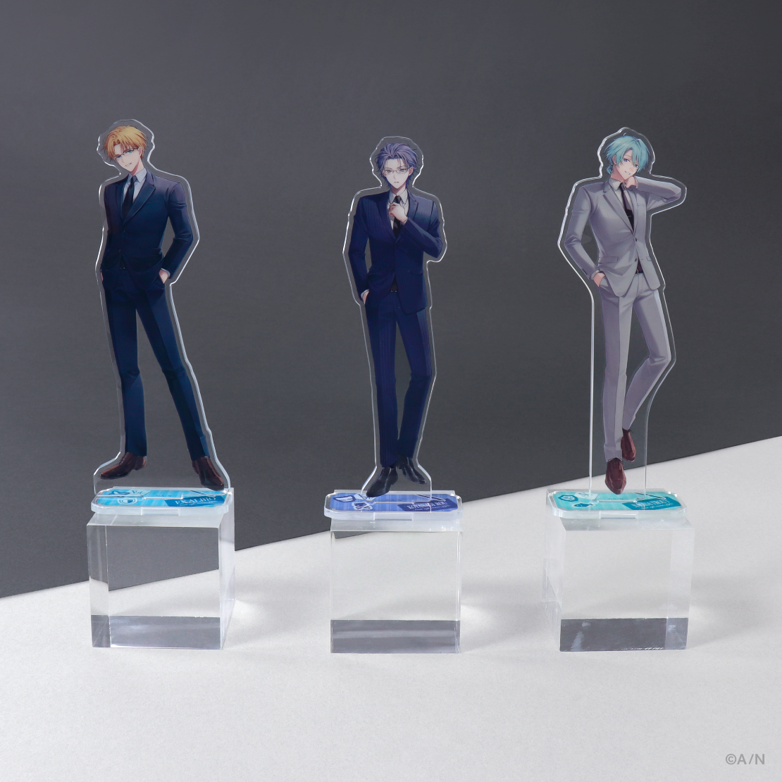 【Suit Up,New Life.】アクリルスタンド