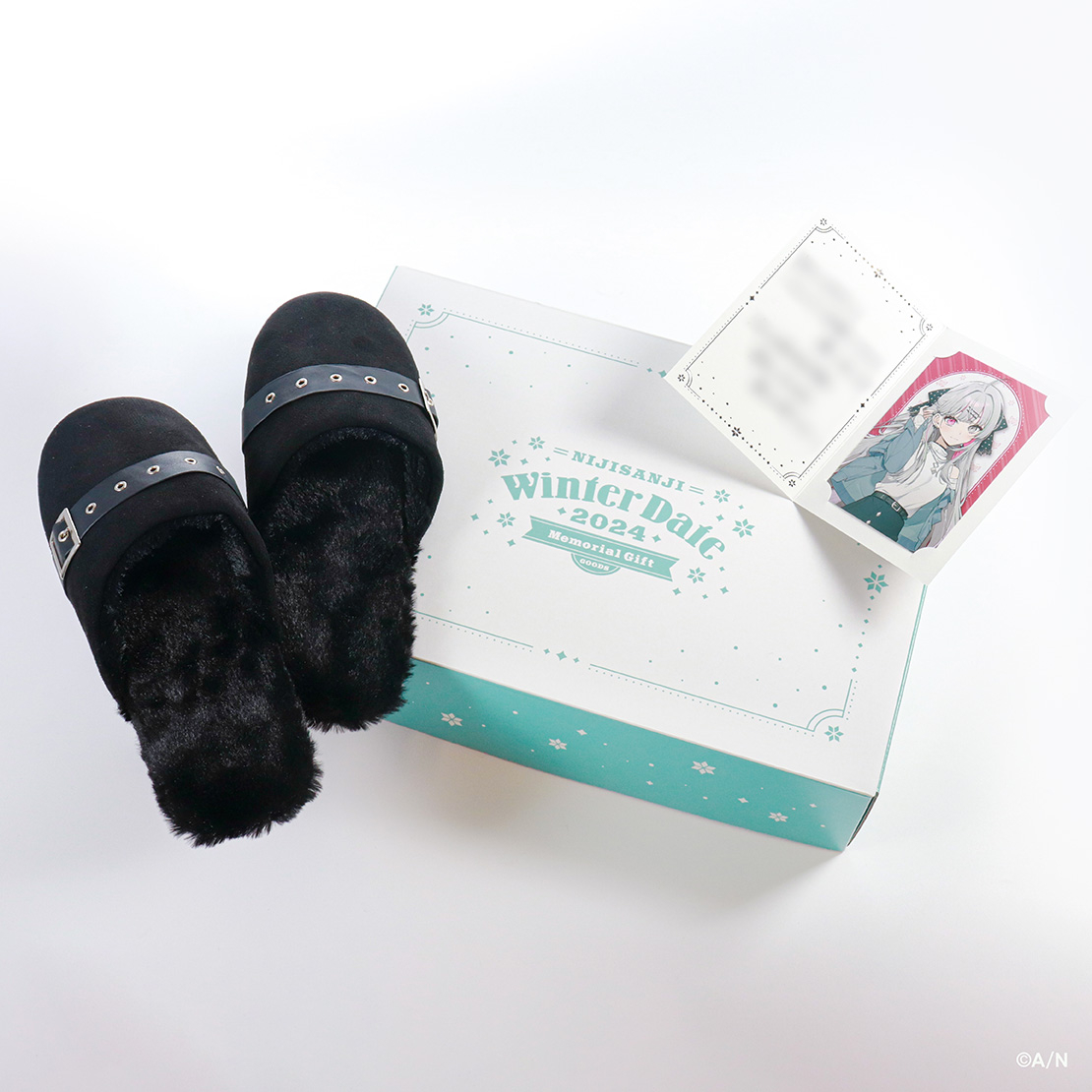 宇佐美リト　にじさんじ ウィンターデート 2024 チェーン付き 缶バッジ