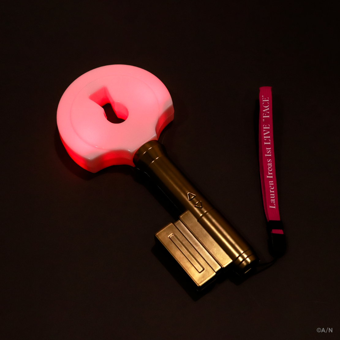 【ローレン 1st LIVE】ペンライト【ローレン・イロアス 1st LIVE &ldquo;FACE&rdquo;】