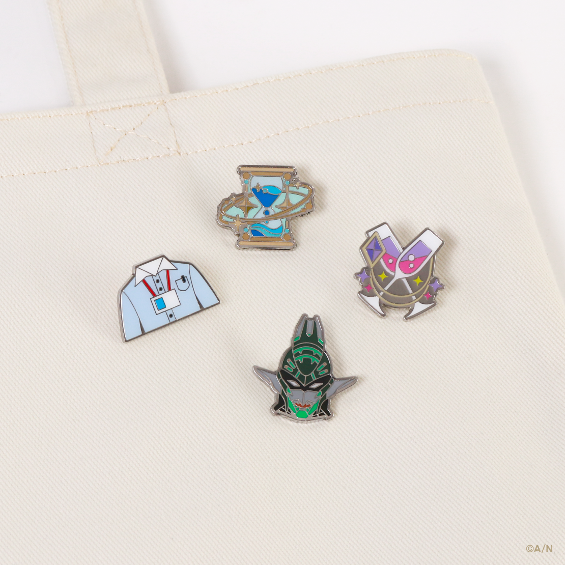 【にじピンバッジコレクション Vol.1】モチーフピンバッジ 椎名唯華