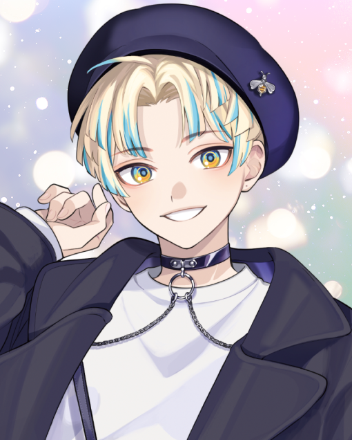 緋八マナ